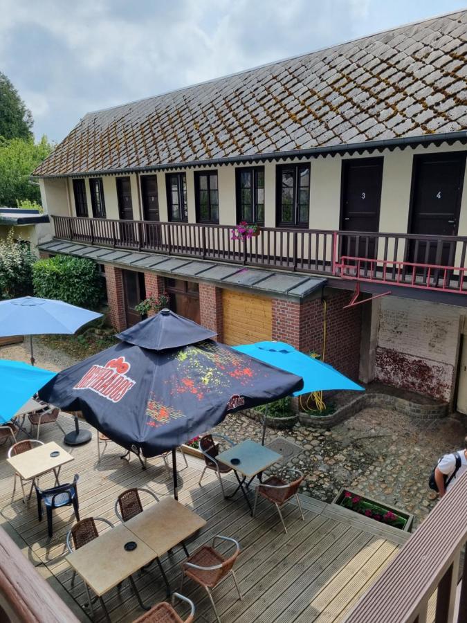 Terres-de-Caux Hotel Du Commerce מראה חיצוני תמונה