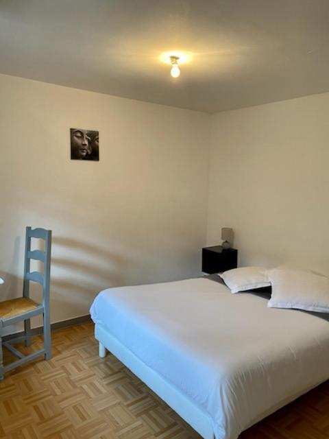Terres-de-Caux Hotel Du Commerce מראה חיצוני תמונה